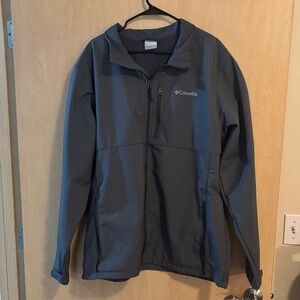 Columbia Gray Men's Soft-shell Jacket